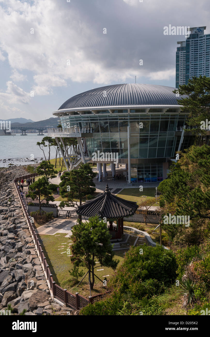 Nurimaru, maison de l'APEC et Guangan pont dans la Distance, Busan, Corée du Sud Banque D'Images