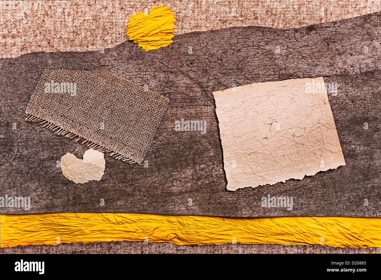 Carte de voeux d'art sur fond vintage (coeur, vieux papier, tissu) Banque D'Images