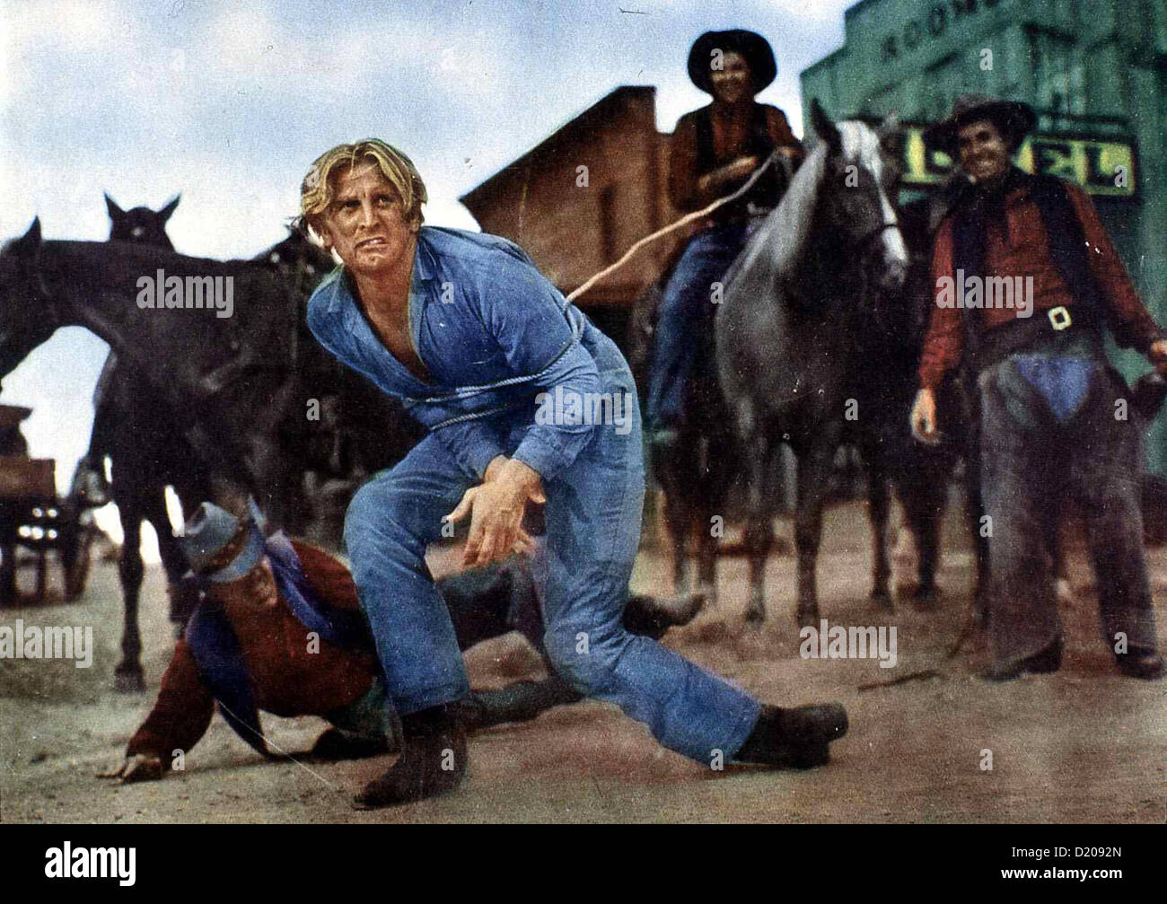 Stahlharter mit Faust Homme sans étoiles Dempsey (Kirk Douglas,l) *** légende locale *** 1955 -- Banque D'Images