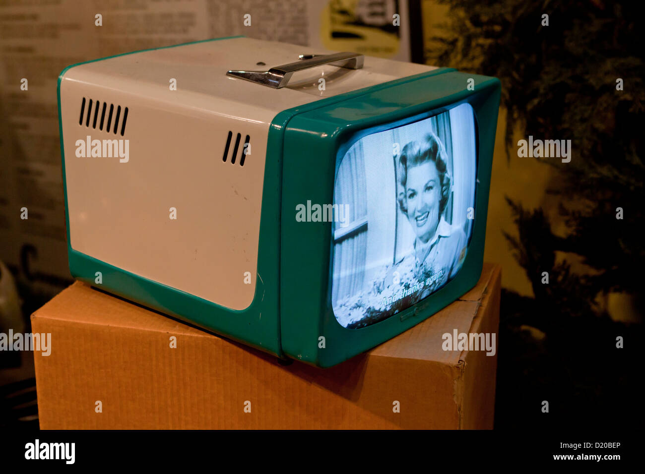 1950 era TV portable - USA Banque D'Images