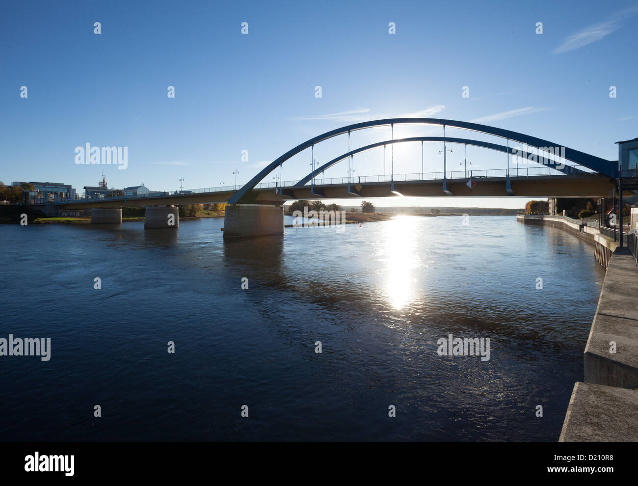 Oderbruecke Bridge, Frankfurt Oder Allemagne à Slubice Pologne Banque D'Images