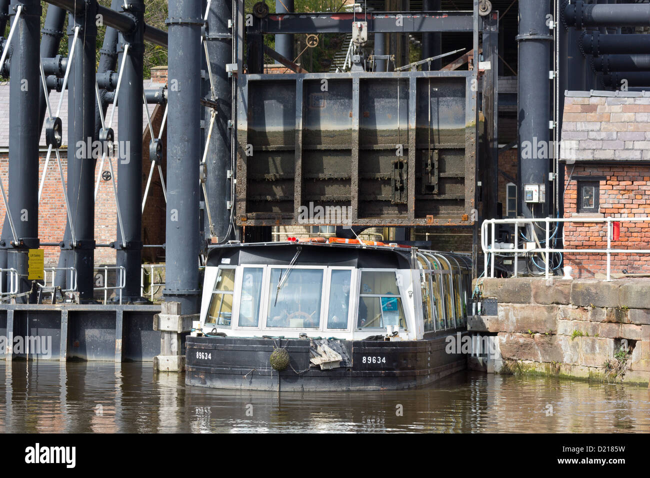 L'élévateur à bateau Anderton dans Cheshire, en Grande-Bretagne à la Mersey Canal Trent Banque D'Images