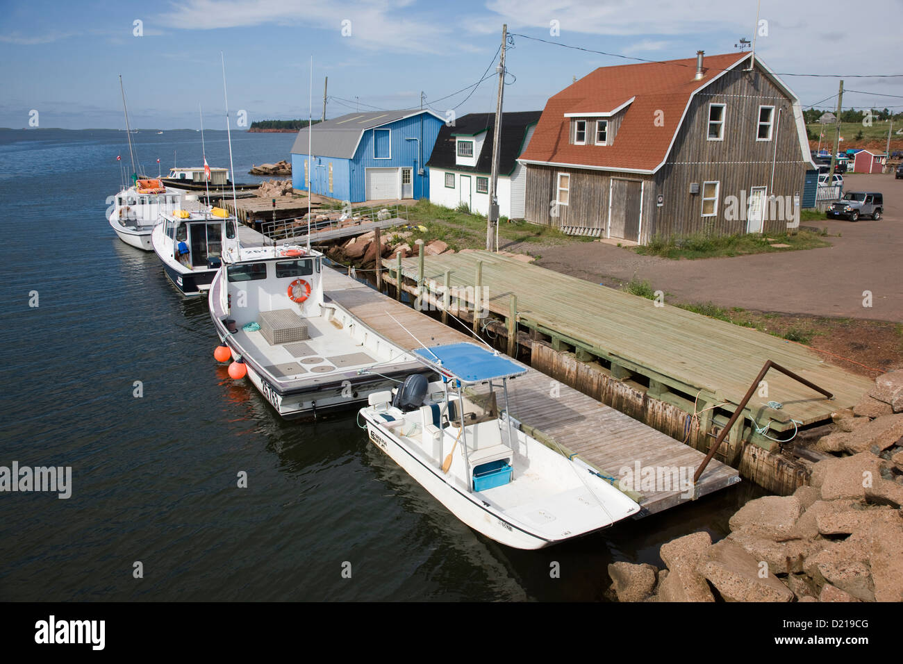 Bateaux amarrés dans le port de Stanley Bridge, Prince Edward Island Banque D'Images