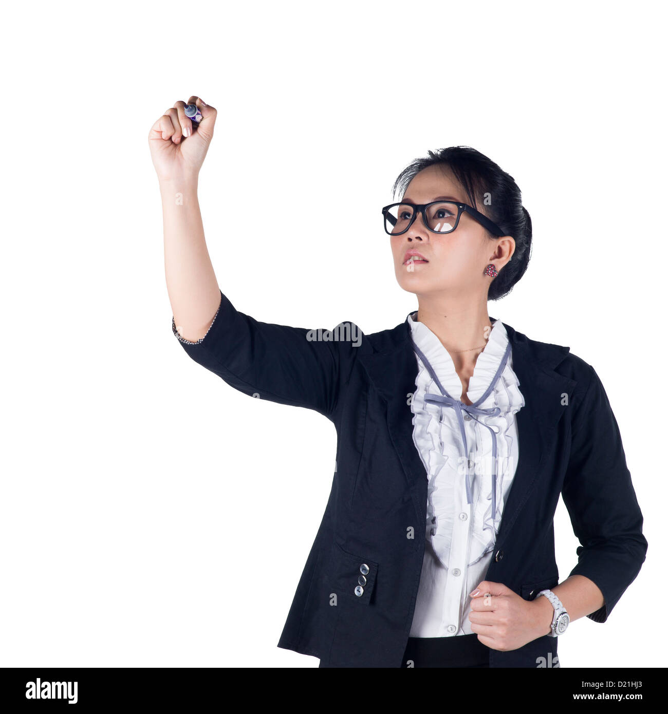 Femme d'affaires à l'aide d'écrire ou dessiner sur l'écran. Isolé sur fond blanc. Modèle est Asian Woman. Banque D'Images Femme d'affaires à l'aide d'écrire ou dessiner sur l'écran. Isolé sur fond blanc. Modèle est Asian Woman. Banque D'Images