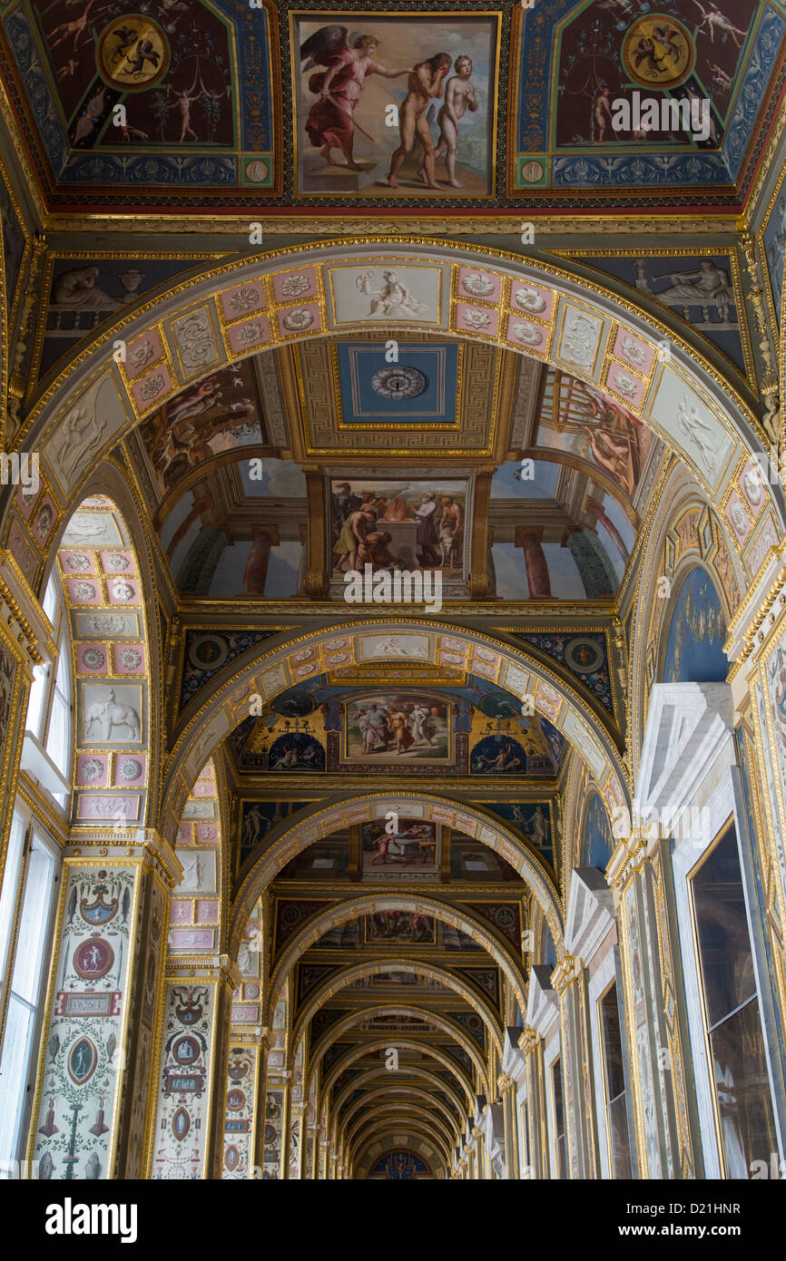 Raphael Loggia à l'intérieur du complexe du musée de l'Ermitage, Saint-Pétersbourg, Russie, Europe Banque D'Images