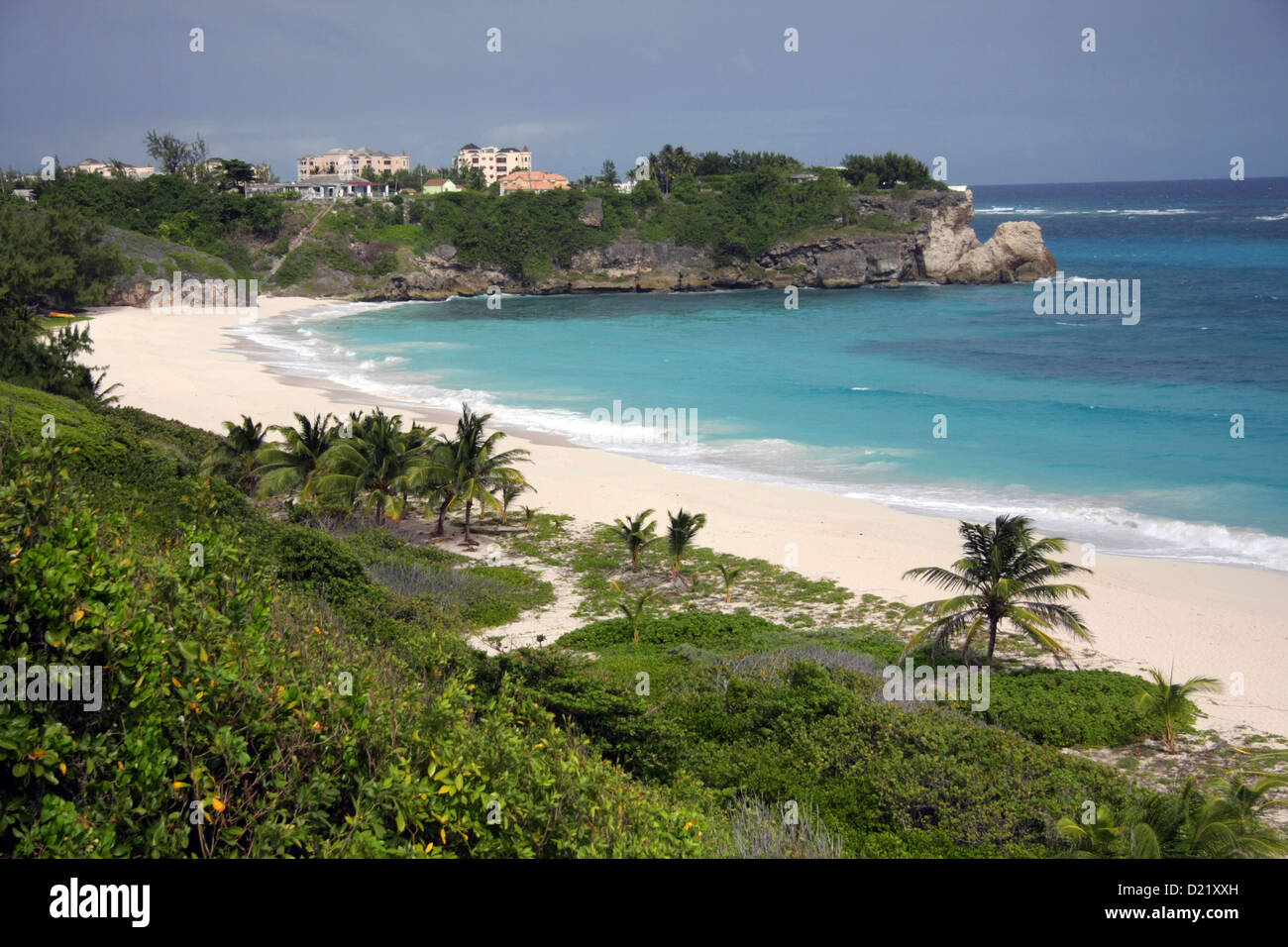 Foul Bay Beach, la Barbade. Crane Bay Resort dans l'arrière-plan Banque D'Images
