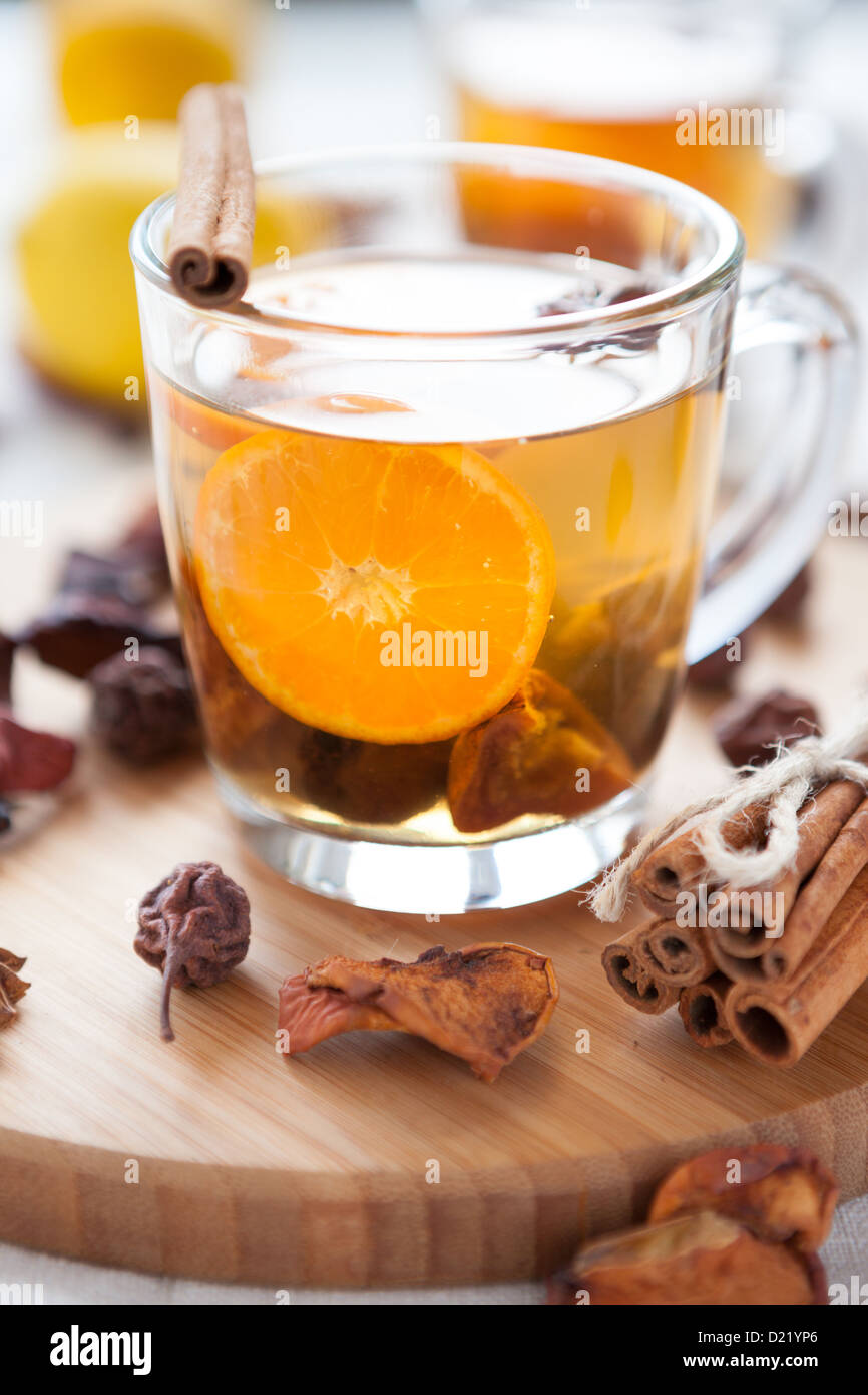 Compote de fruits secs et de la cannelle, Close up Banque D'Images