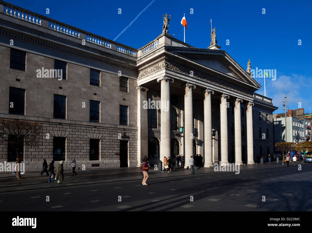 Le General Post Office (GPO) dans O'Connell Street à Dublin, Irlande. Banque D'Images