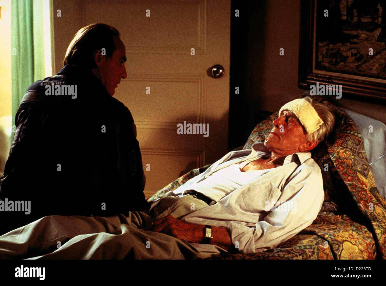 Les Mensonges Les garçons les garçons disent des mensonges, dire Craig T. Nelson, Kirk Douglas Als Larry (Craig T. Nelson) und Ed (Kirk Douglas) endlich Banque D'Images