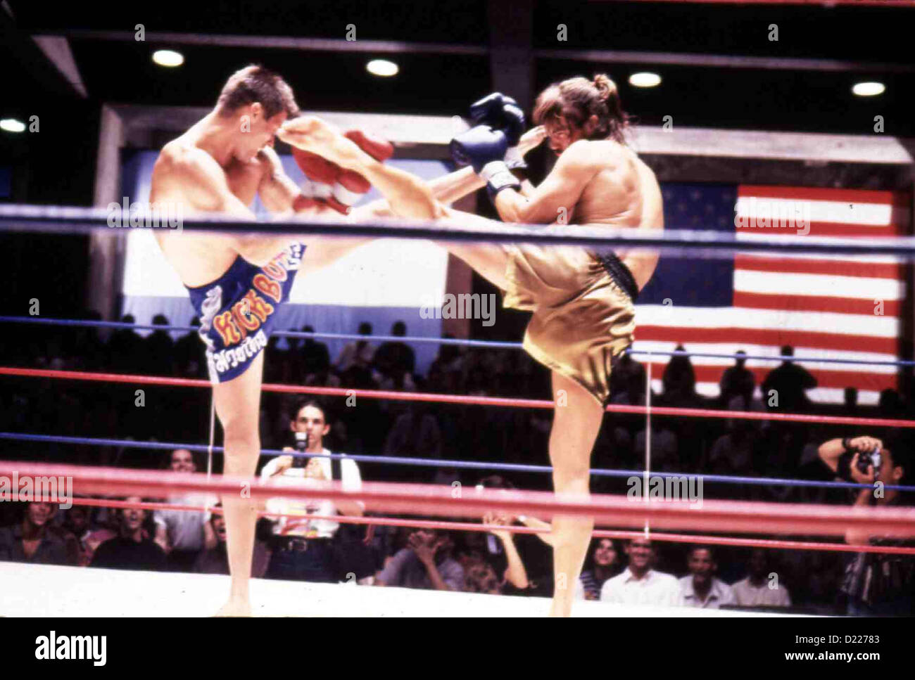 Karate Tiger 6 - Entscheidung Dans Kickboxer 3 Rio Sasha Mitchell, Ian Jacklin Kickboxer-Champion David Sloan (Sasha Mitchell) Banque D'Images