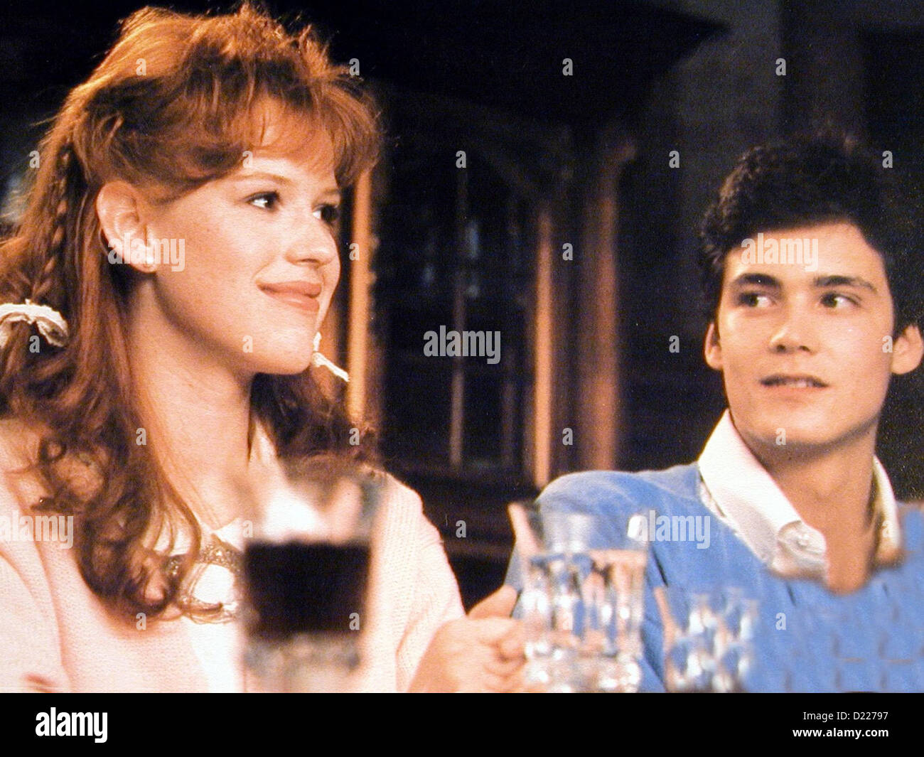 Peut Etre Garde Bebe Molly Ringwald Randall Batinkoff Noch Sind Darcy Molly Ringwald Und Stan Randall Batinkoff Gluecklich Photo Stock Alamy