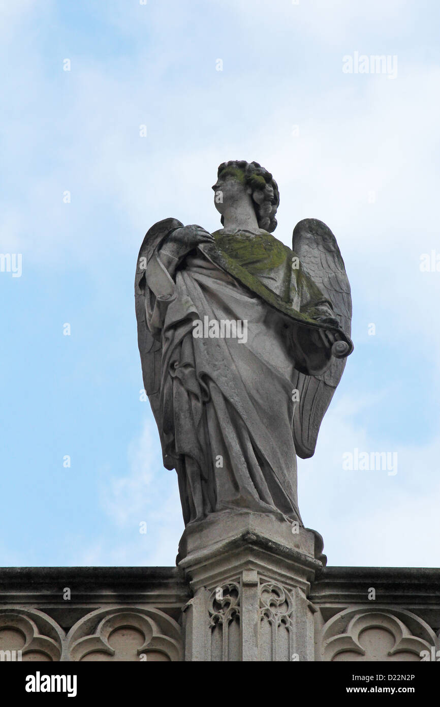 Angel statue, Saint Germain-l'Auxerrois, église, Paris Banque D'Images