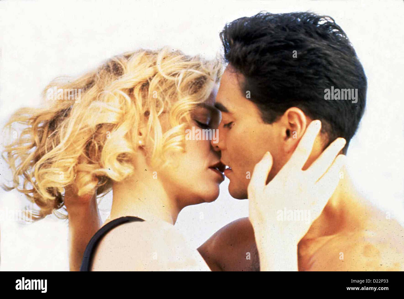 Seuls les forts seuls les puissants Dianna (Stacey Travis) und Louis Stevens (Mark Dacascos) *** légende locale *** 1993 -- Banque D'Images