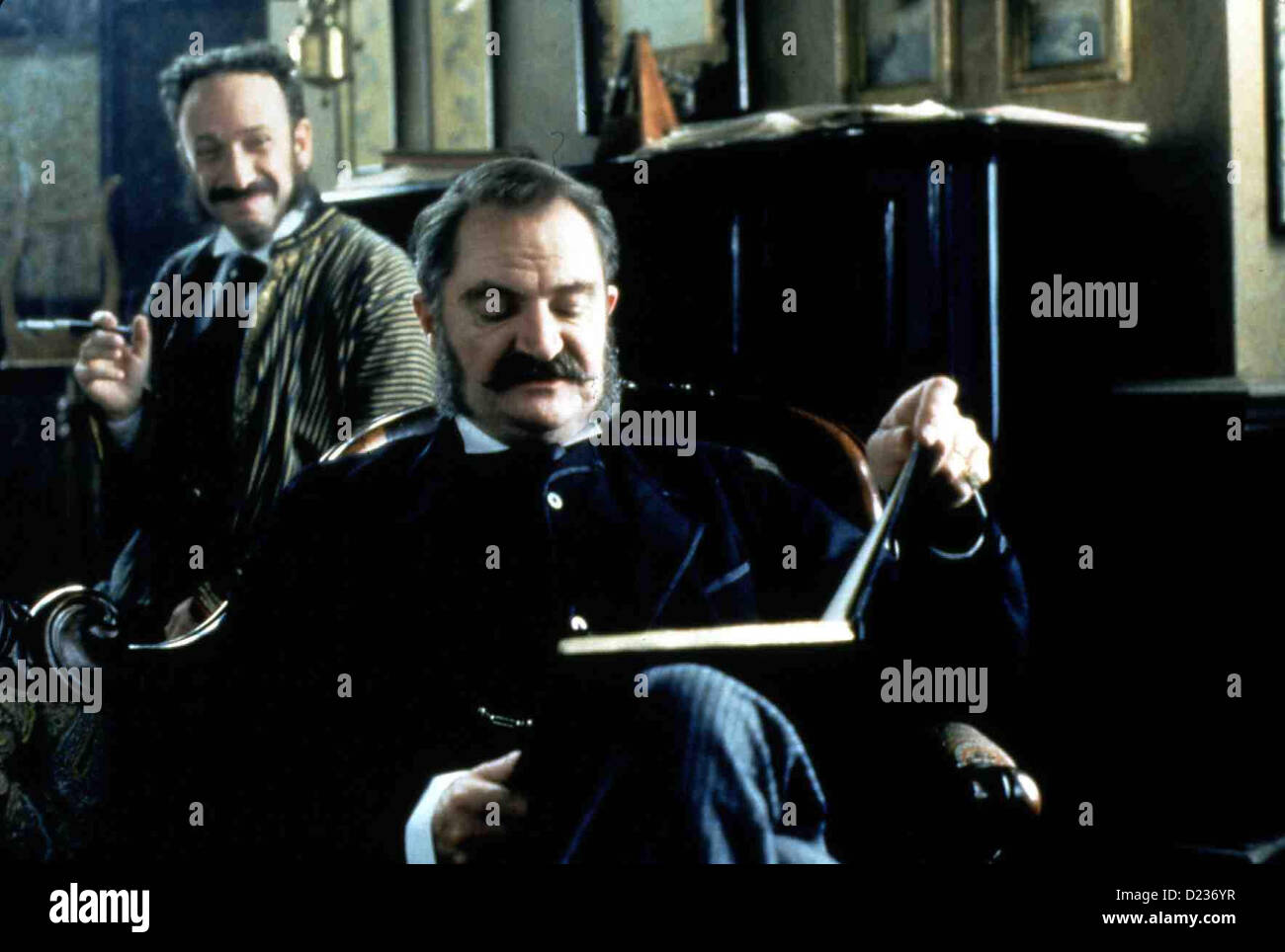 Allan Corduner Topsy-Turvy Topsy-Turvy, Jim Broadbent *** *** Local Caption Films Octobre 1999 Banque D'Images