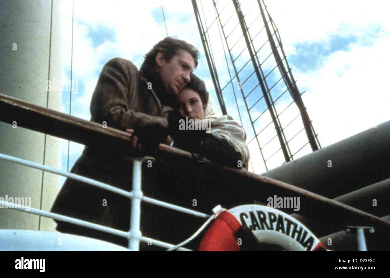 S.O.S. Titanic S.O.S. Titanic David Warner, Susan Saint James Am 14. Avril 1912 startet der Luxusliner Titanic zur Banque D'Images