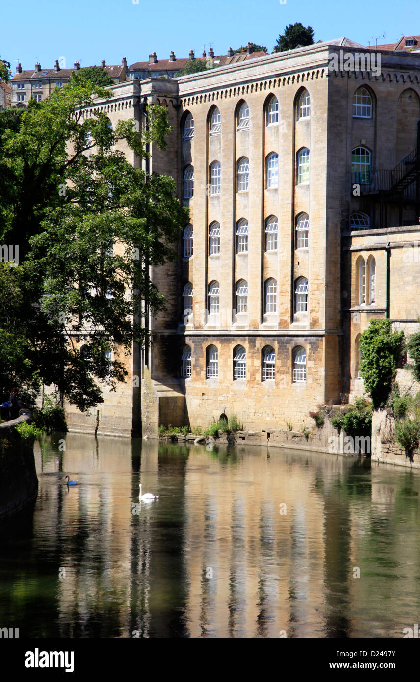 Moulin de l'abbaye, à côté de la rivière Avon à Bradford-on-Avon, dans le Wiltshire, Angleterre. Banque D'Images