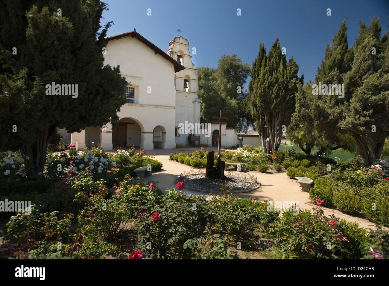 Jardin de roses LA MISSION DE SAN JUAN BAUTISTA STATE PARK CALIFORNIA USA Banque D'Images
