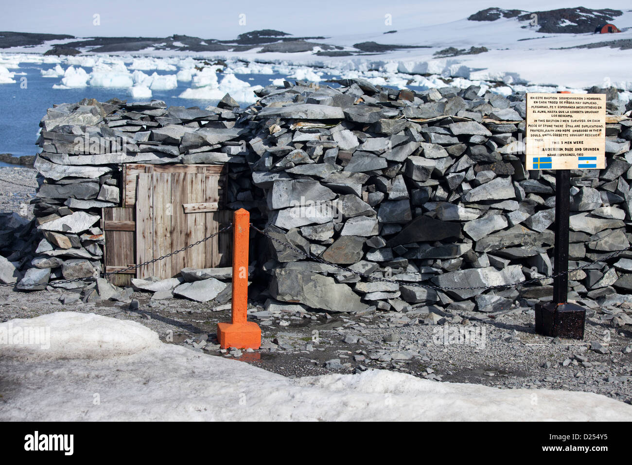 Cabane en pierre à Hope Bay, l'Antarctique. Banque D'Images