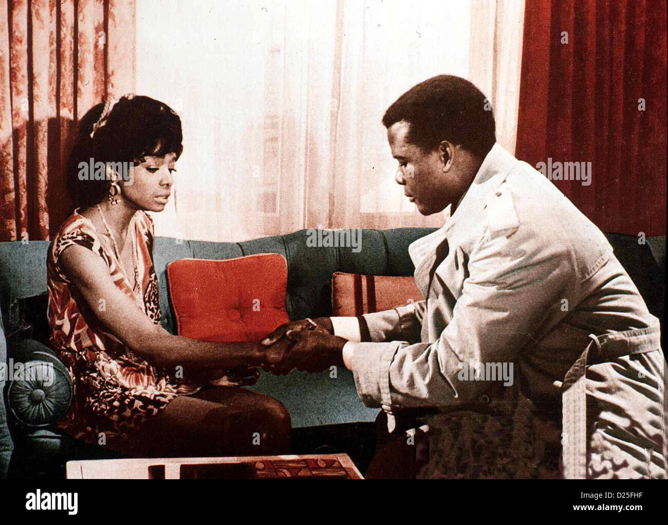 Zehn Stunden Zeit Fuer Virgil Tibbs ils m'appellent Monsieur Tibbs Barbara McNair, Sidney Poitier Detective-Lieutnant Virgil Tibbs Banque D'Images