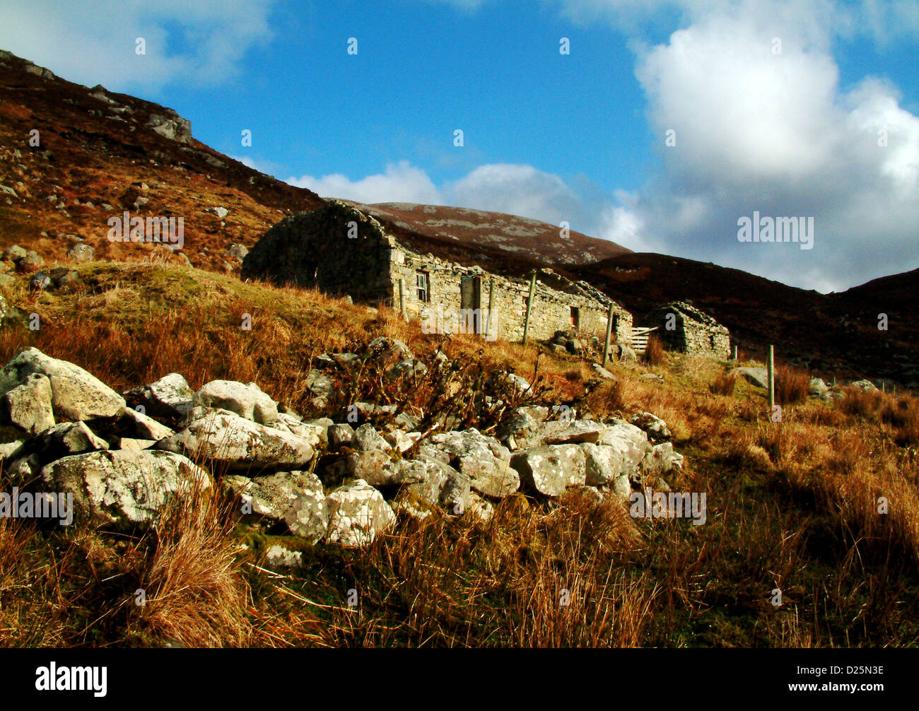 Cottage abandonné à Glenlough Comté de Donegal en Irlande où le poète Dylan Thomas est resté dans l'été en 1935 et l'artiste Rockwell Kent aussi vécu auparavant Banque D'Images