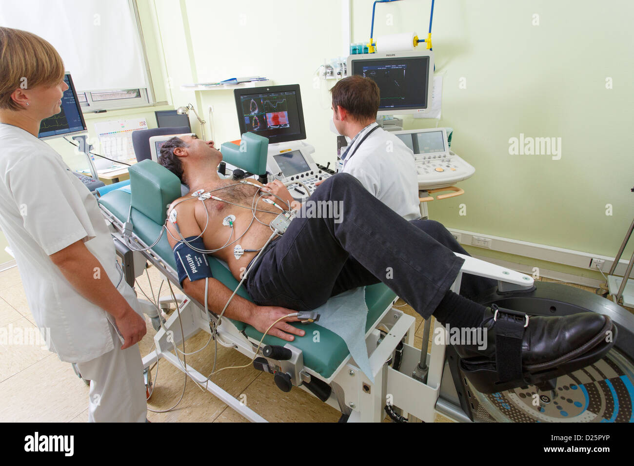 TEST D'EFFORT, l'homme Banque D'Images