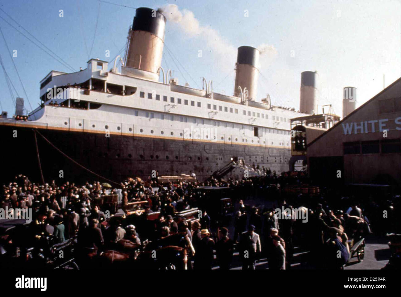 Titanic - Chronik einer Untergangs Die Titanic Titanic avant l'grossen Reise. *** *** Local Caption 1997 IFTN/clips Fox Banque D'Images