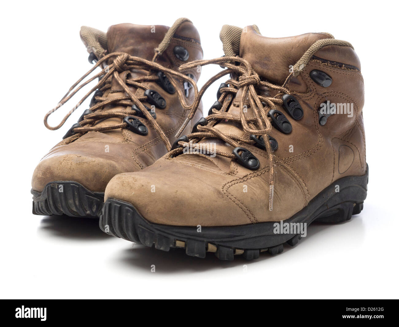 Une paire de bottes de marche isolé sur fond blanc Banque D'Images