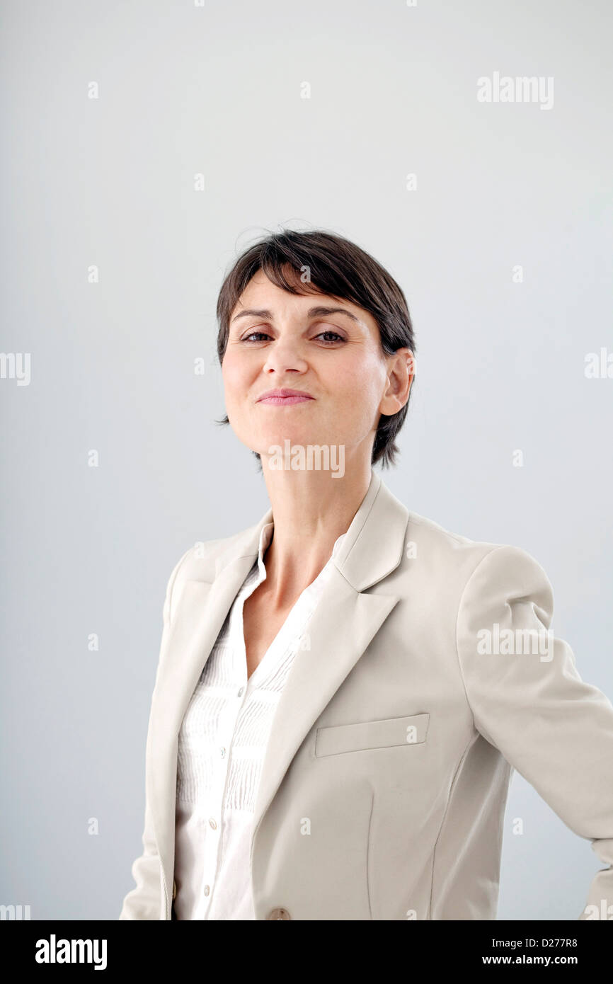 PORTRAIT D'UNE FEMME Banque D'Images