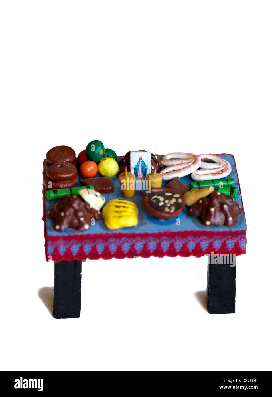 Des maquettes de nourriture Table Ofrenda de Dia De Los Muertos au Mexique Banque D'Images
