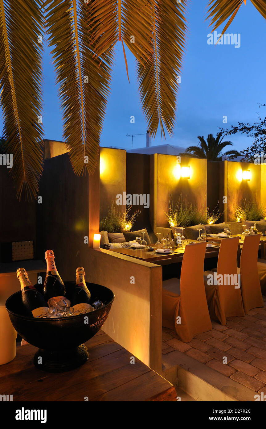 Mykonos. La Grèce. Kalita Restaurant Bar, 31 N. Kalogera str, 84600, Mykonos. Banque D'Images