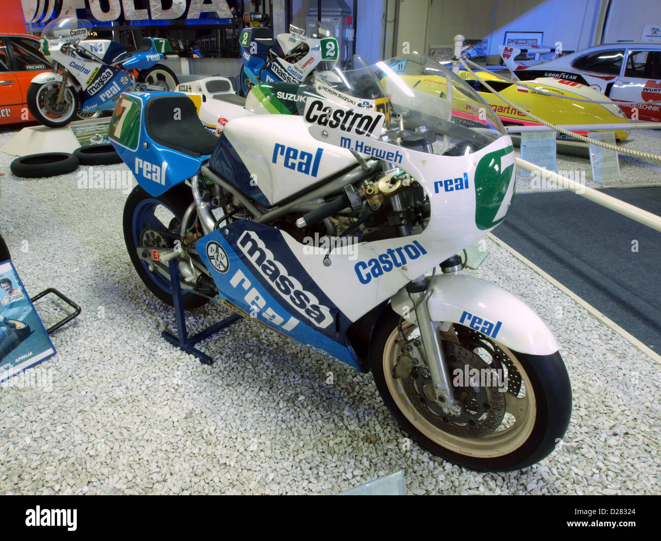 L'Auto & Technic Museum Sinsheim expose la moto 1984 Real 250 cm3, produisant 76 chevaux, pilotée par Manfred Herweh. Banque D'Images