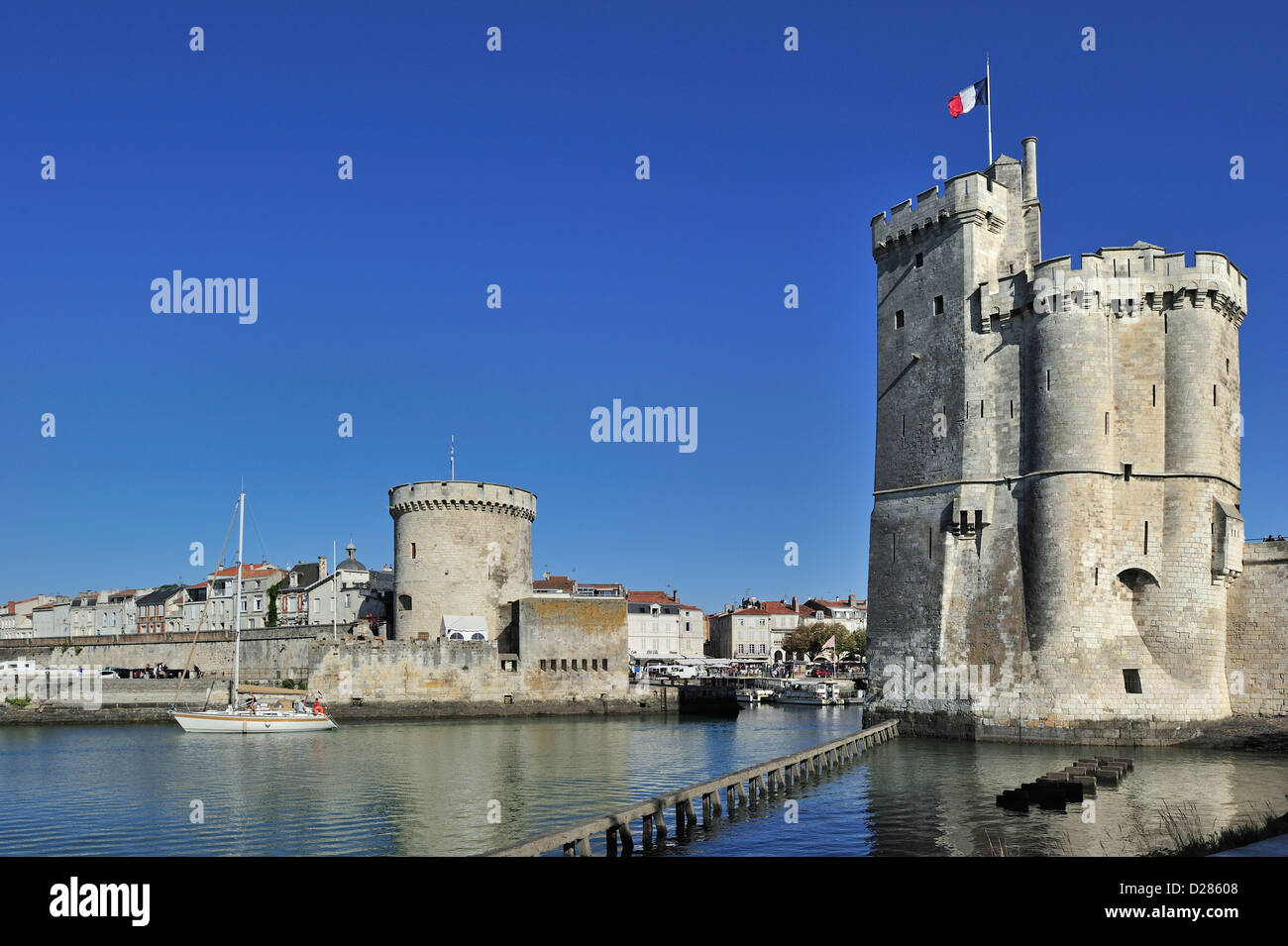 Tour de la rochelle france Banque de photographies et d’images à haute ...