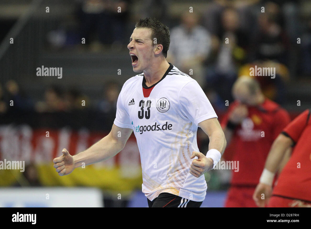 Dominik Klein de Allemagne célèbre un but durant le Championnat du Monde de handball masculin tour principal match Allemagne contre le Monténégro à Granollers, Espagne, 16 janvier 2013. Photo : Fabian Stratenschulte/dpa  + + +(c) afp - Bildfunk + + + Banque D'Images