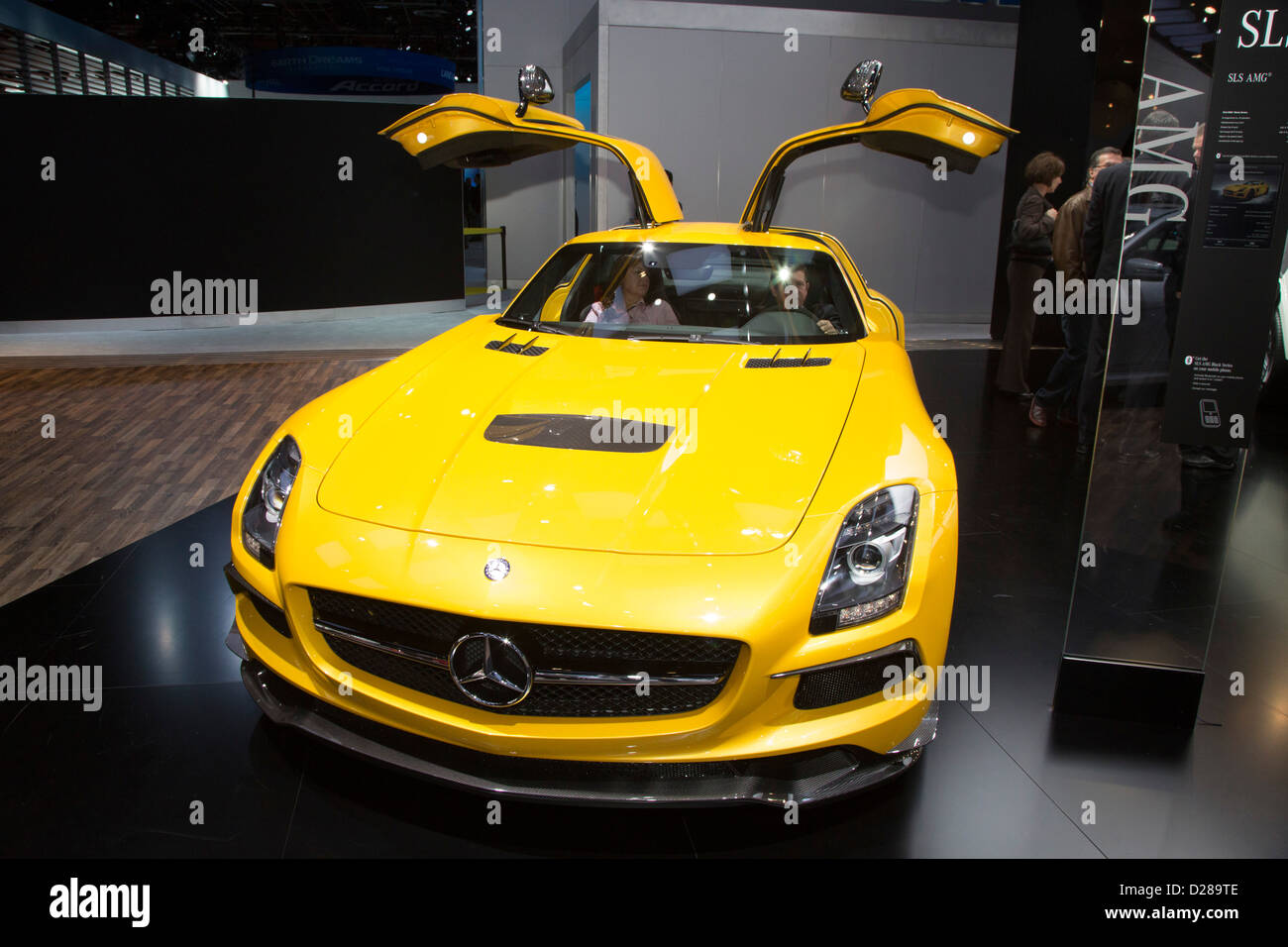 La Mercedes-Benz SLS AMG sur l'affichage à la North American International Auto Show Banque D'Images