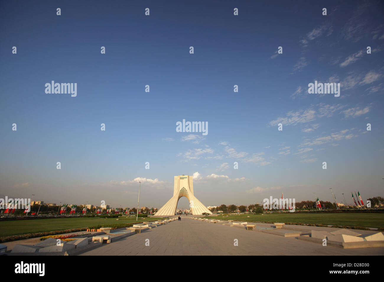 La tour Azadi, ou King Memorial Tower, Téhéran, Iran Banque D'Images