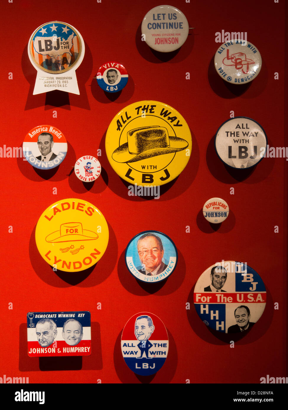 Campagne présidentielle LBJ boutons dans une exposition au Musée de la LBJ Presidential Library et à Austin, Texas Banque D'Images