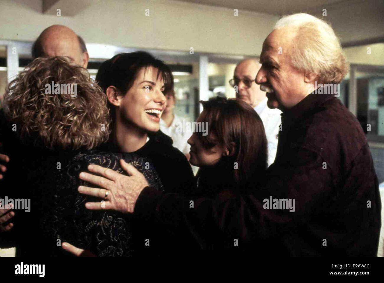 Waehrend Du Schliefst pendant que vous étiez à dormir Micole Mercurio, Sandra Bullock, Monica Keena, Jack Warden Während Peter im Banque D'Images