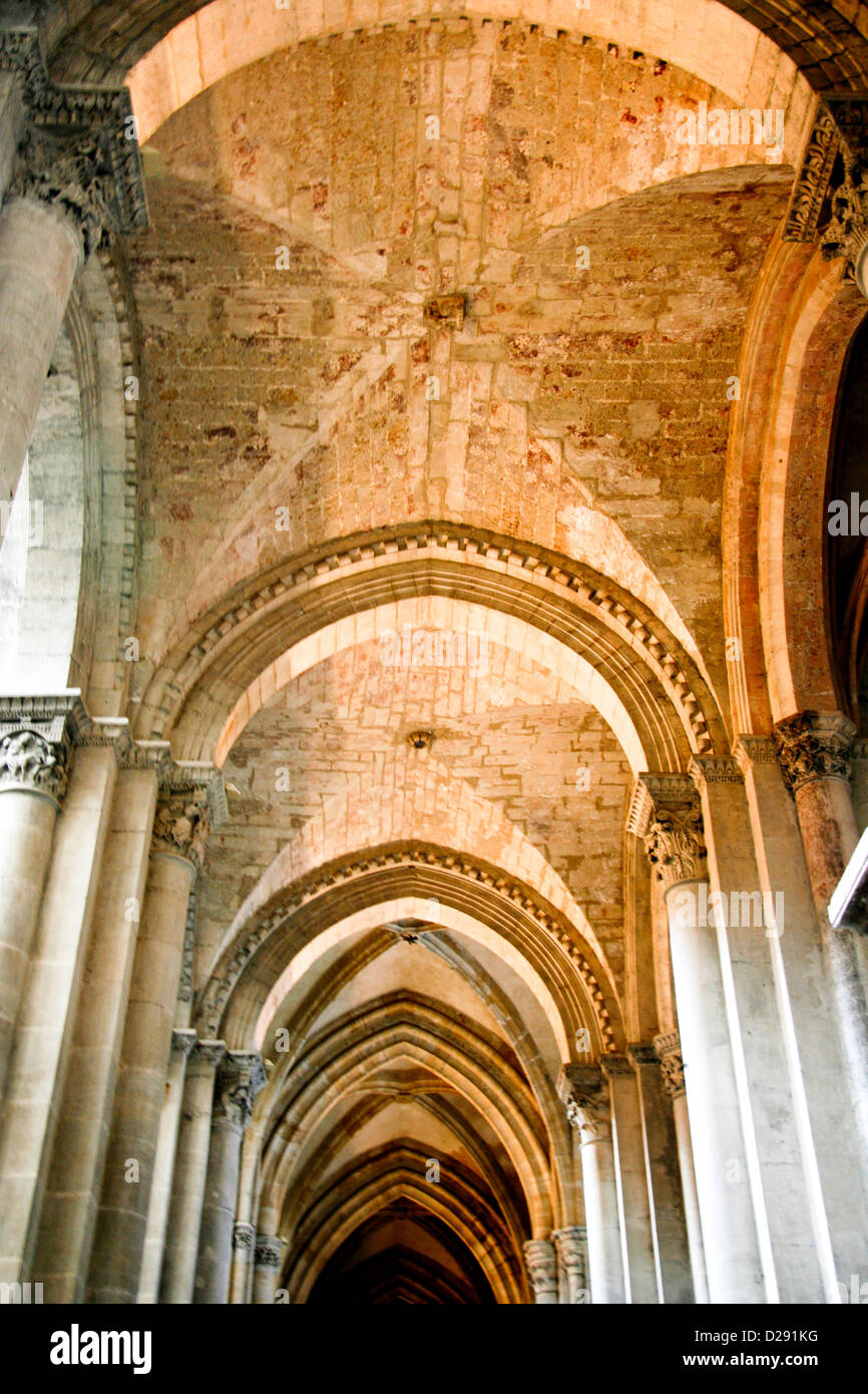 France, Vienne, intérieur de la cathédrale Saint Maurice Banque D'Images