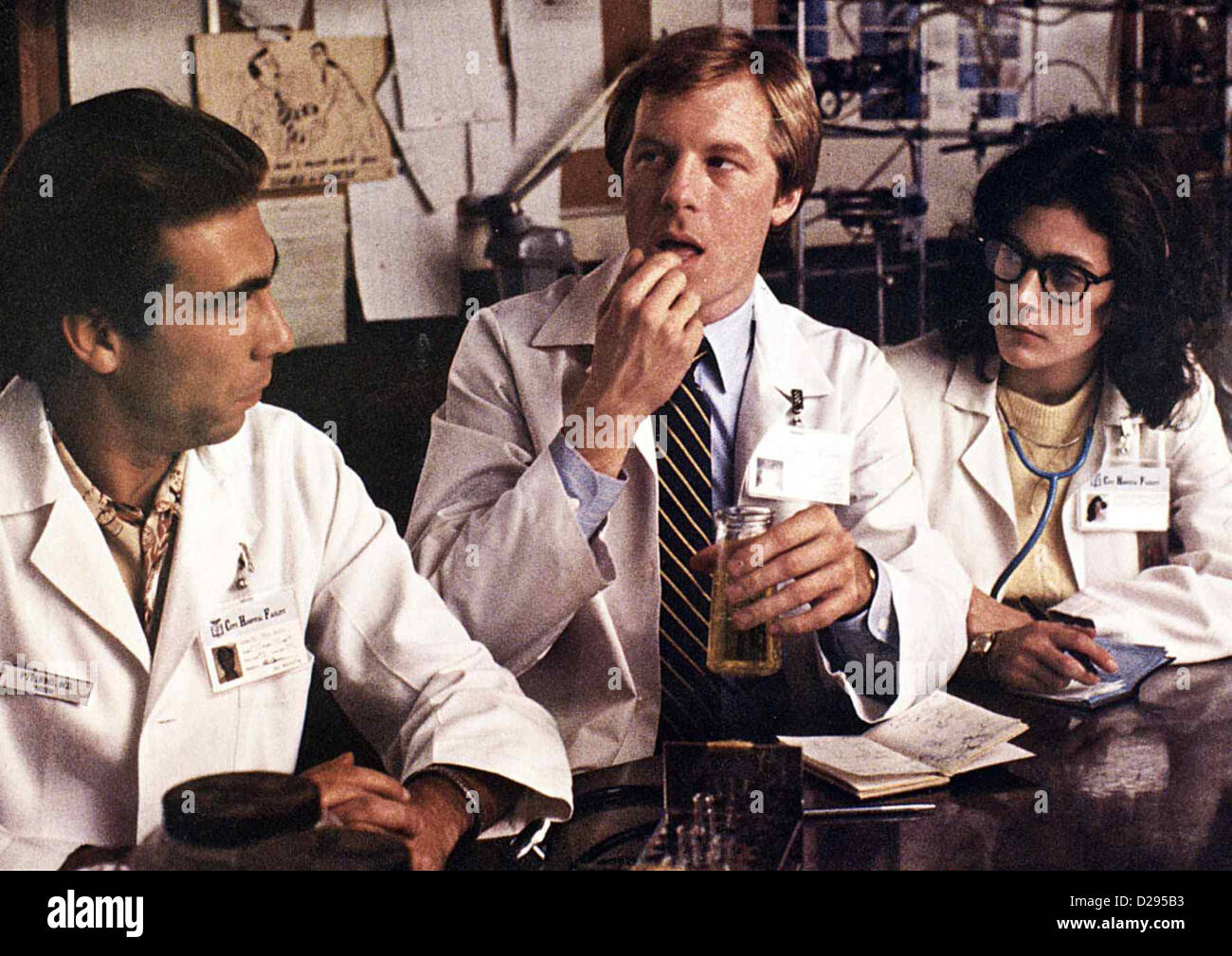 Kuess Mich, Doc de jeunes médecins dans l'amour Taylor Negron, Michael McKean, Sean Young *** *** Légende Locale 1982 -- Banque D'Images