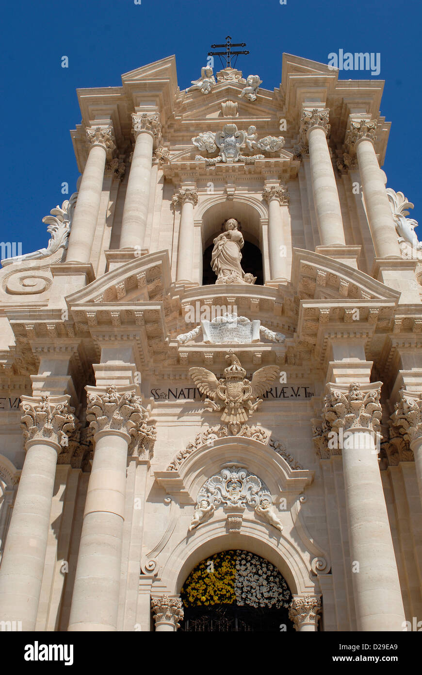 La Piazza del Duomo, la cathédrale de Syracuse en Sicile Banque D'Images