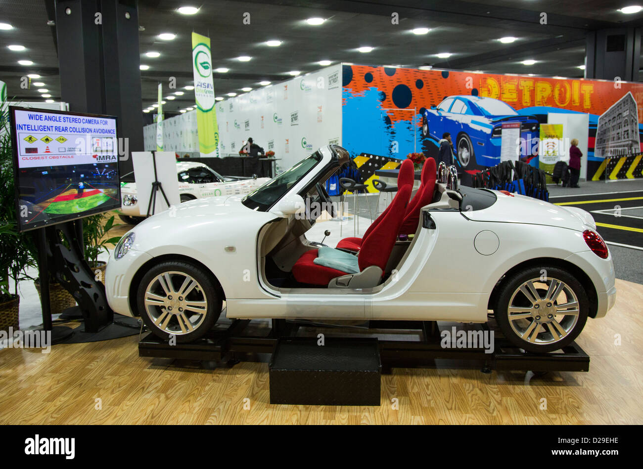 Un véhicule équipé d'Aisin Seiki Co. pour système de transport intelligent Banque D'Images