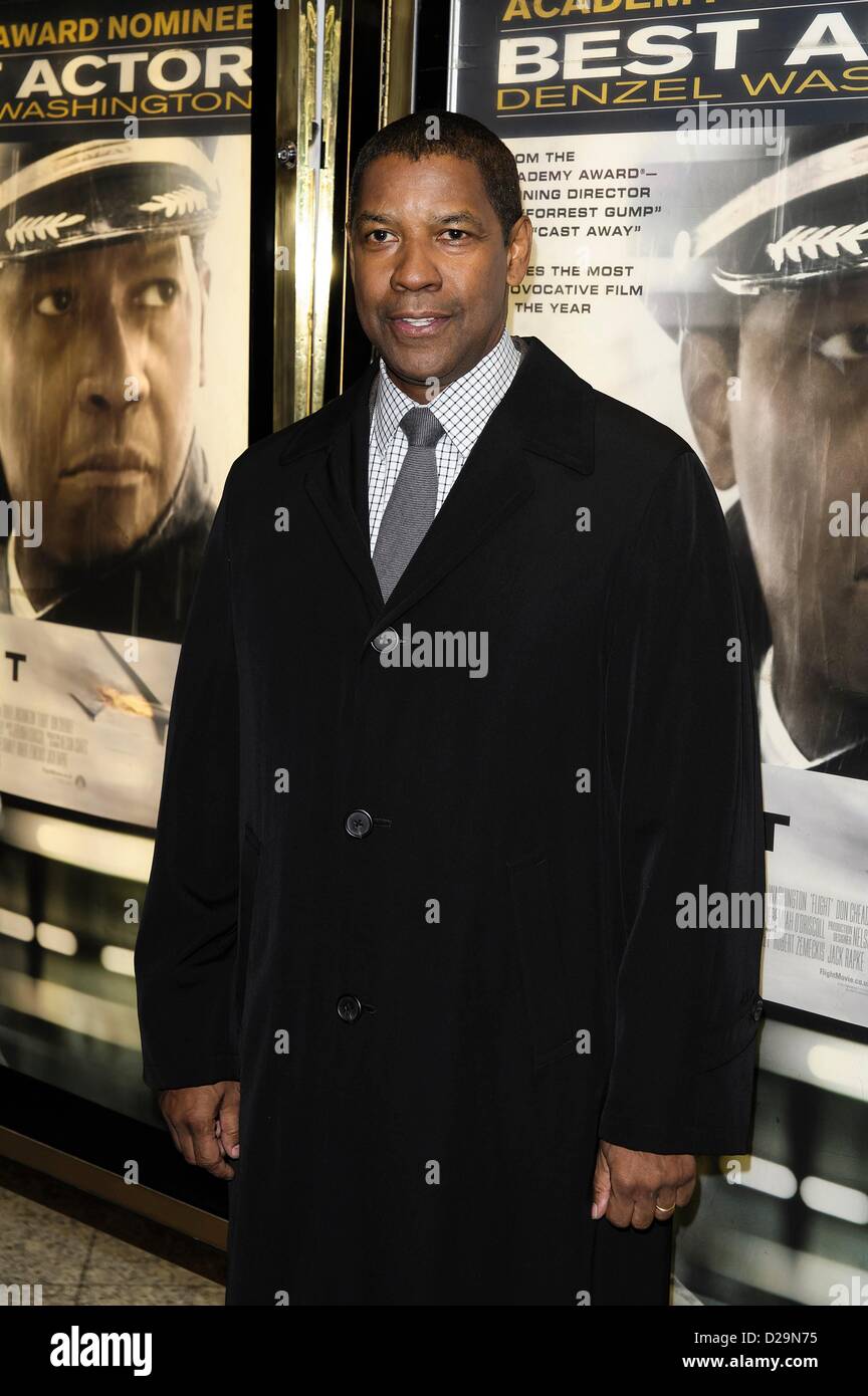 Denzel Washington assiste à l'envol - UK Création le 17/01/2013 à l'Empire Leicester Square, Londres. Les personnes sur la photo : Denzel Washington. Photo par Julie Edwards Banque D'Images