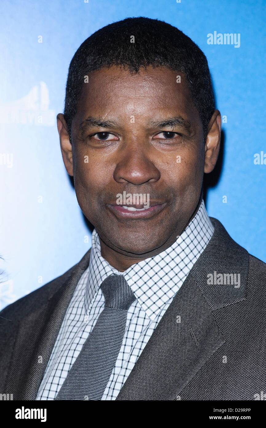 Denzel Washington assiste à l'envol - UK Création le 17/01/2013 à l'Empire Leicester Square, Londres. Les personnes sur la photo : Denzel Washington. Photo par Julie Edwards Banque D'Images
