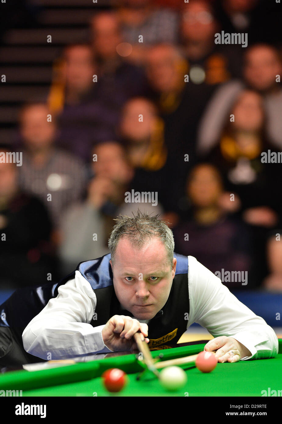 17 janvier 2013. Londres, Angleterre, Royaume-Uni. John Higgins en action contre Shaun Murphy pendant les Masters de Snooker Alexandra Palace. Banque D'Images