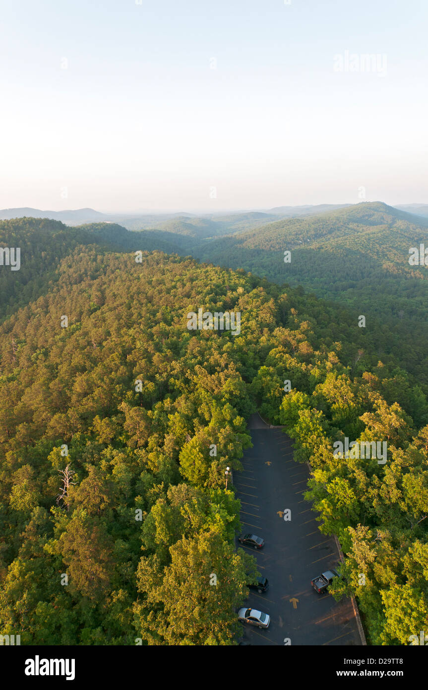 L'Arkansas, Hot Springs, Hot Springs National Park, vue de Hot Springs Mountain Tower Observation, 216ft de haut. Banque D'Images