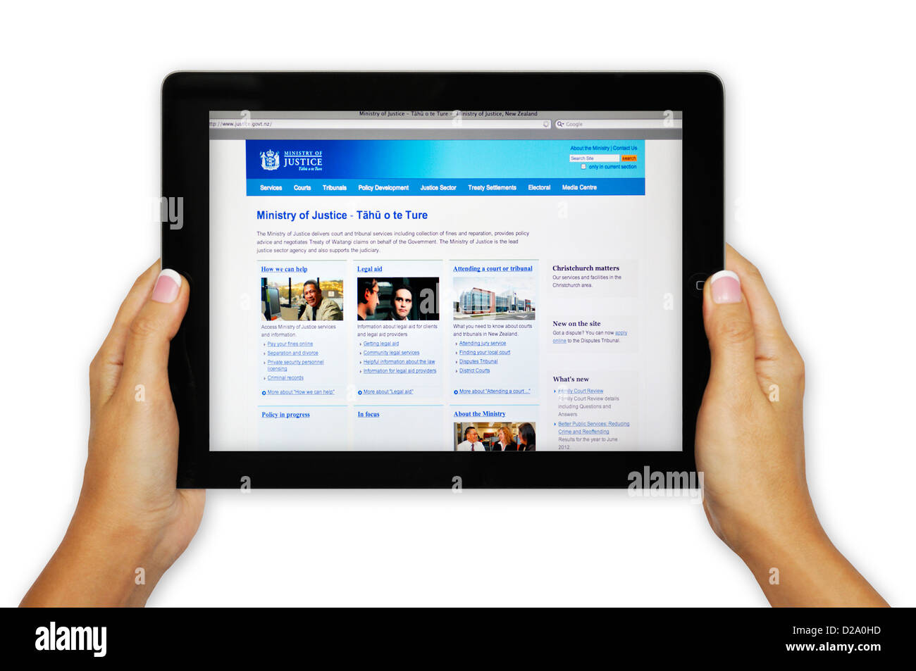 Montrant l'écran de l'iPad Nouvelle Zélande Site web du ministère de la Justice Banque D'Images