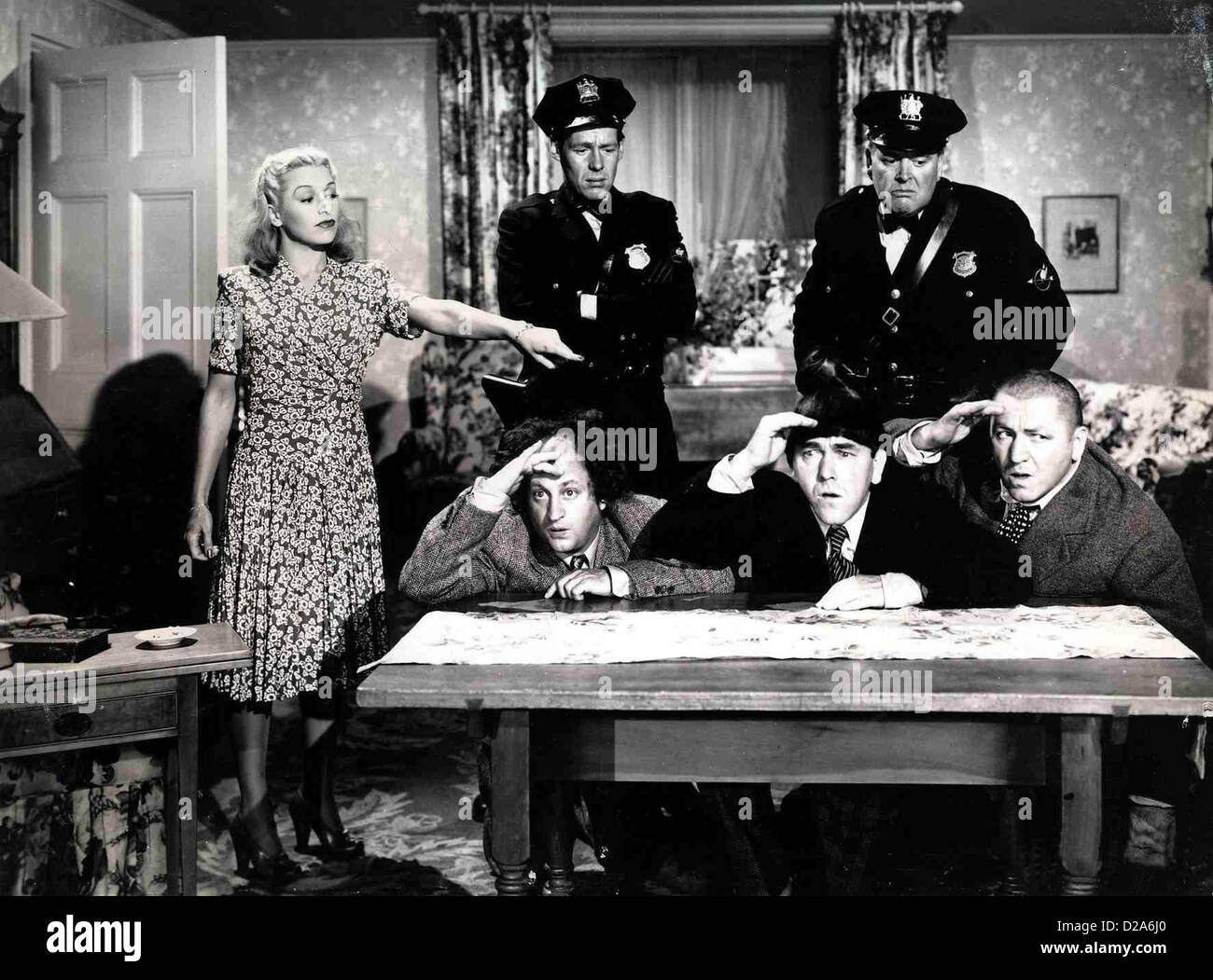 Stop ! Regardez ! Et rire ! Stop ! Regardez ! Et rire ! Suivant : Larry Fine, Moe Howard, Curly Howard *** *** Légende Locale 1960 -- Banque D'Images