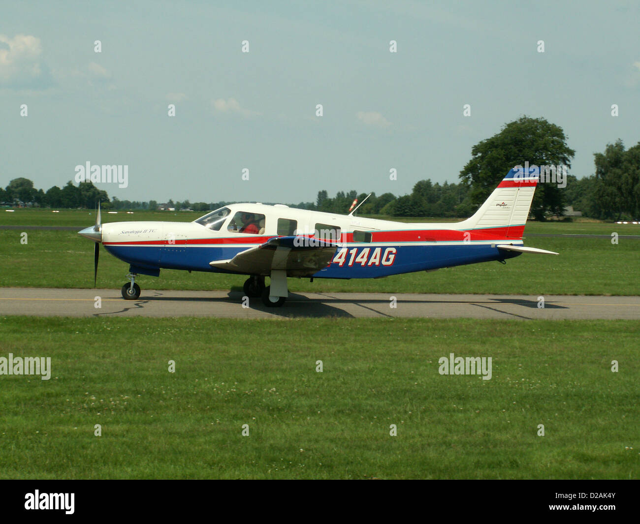 N414AG, 2000 Piper PA-32R-301T Turbo Saratoga CN 3257184 Banque D'Images