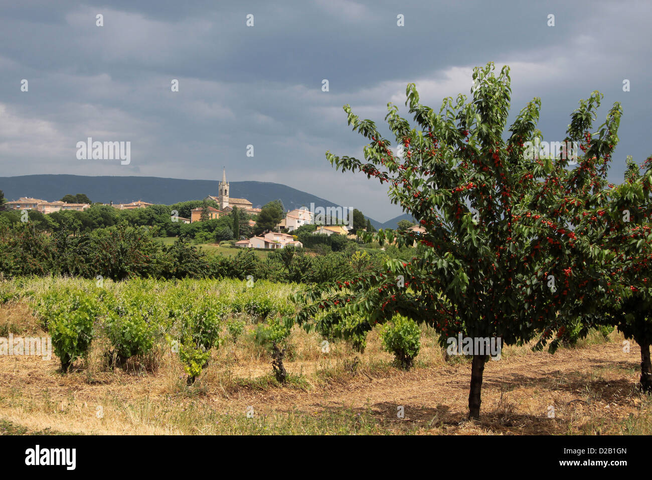 Le village de Villars en Provence dans le sud de la France Banque D'Images
