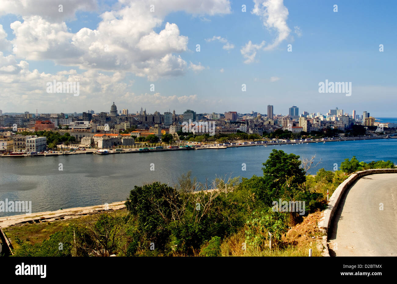 Vue panoramique de la ville de La Havane, Cuba à partir de la Statue du Christ Banque D'Images